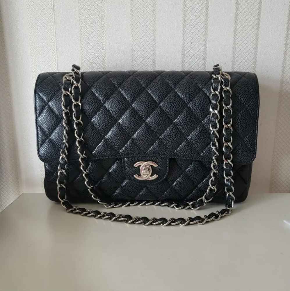 Chanel Black Quilted Caviar Medium Classic Double Flap - 15944875 serial number - Picture 4 of 16